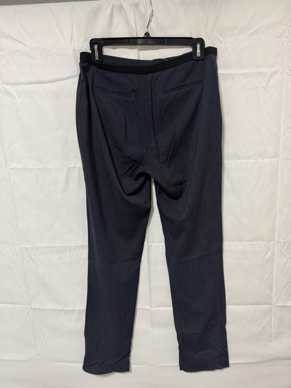 T Tahari Women’s Navy Single-Button Suit Jacket and Trousers - Picture 10 of 12